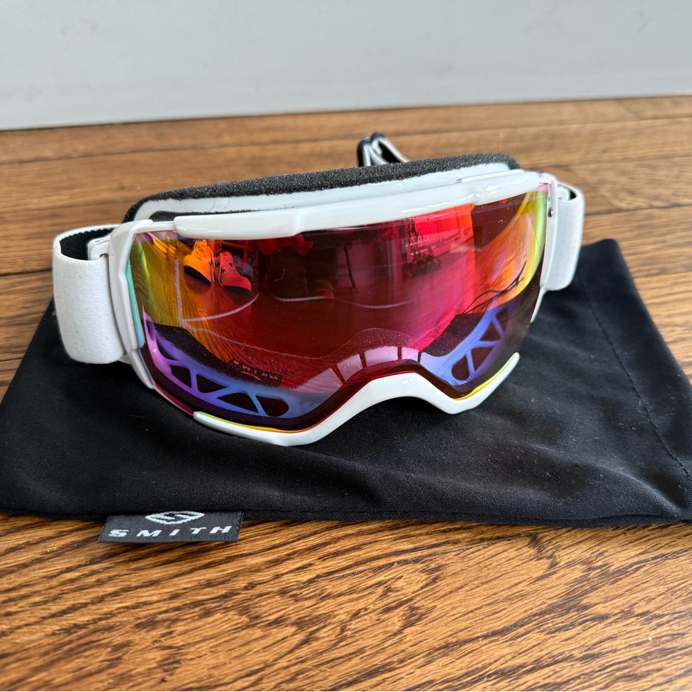 Smith Ski Snowboard Goggles White Frame Pink Red Mirror Lens w/ Bag